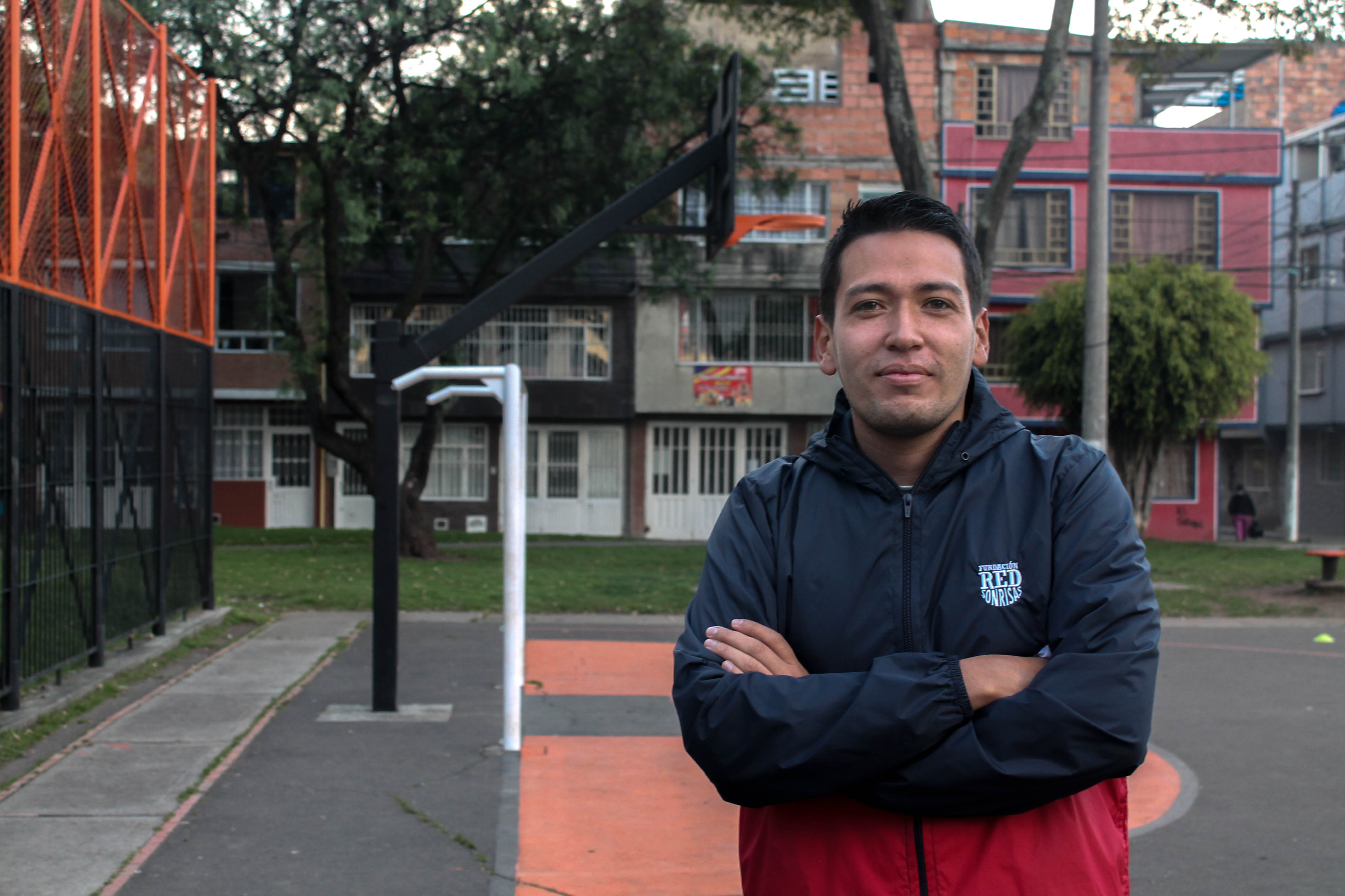 Logró fomentar el liderazgo de jóvenes, y sus familias, por medio del fútbol