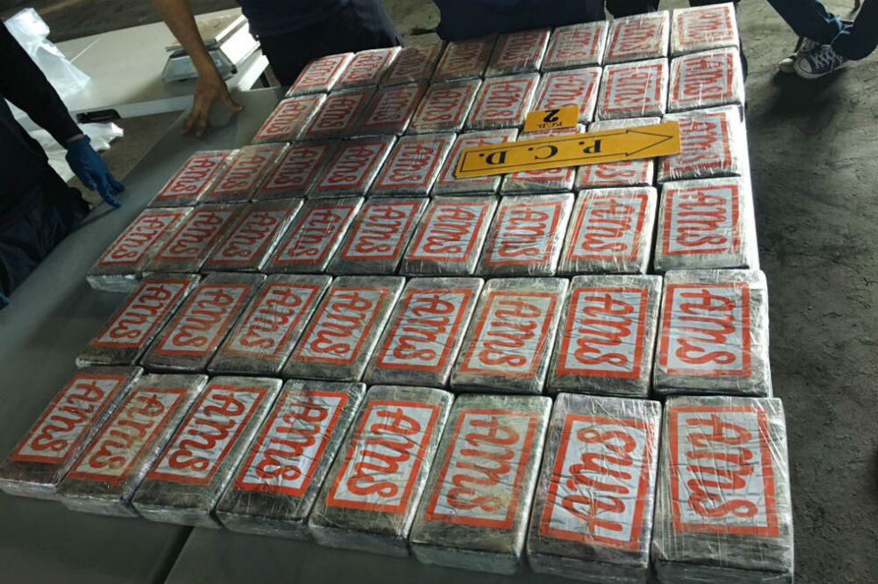 Incautan en Costa Rica 1,5 toneladas de cocaína en buque proveniente de Colombia