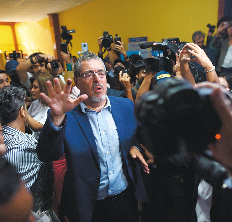 Arévalo es presidente electo en Guatemala, pero hay dudas sobre la transición