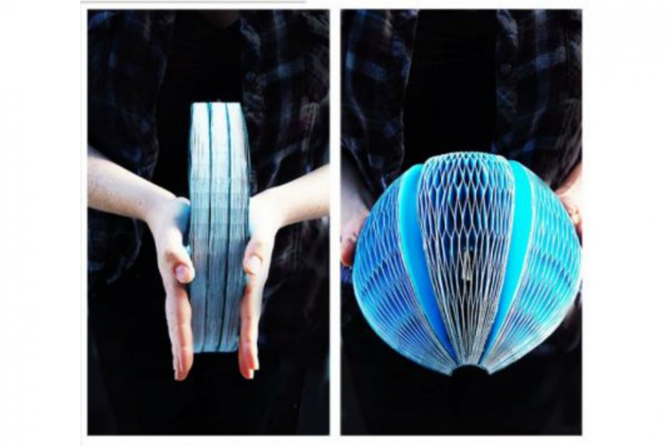 De papel y plegable: así es el innovador casco para ciclistas que ya se usa en Reino Unido