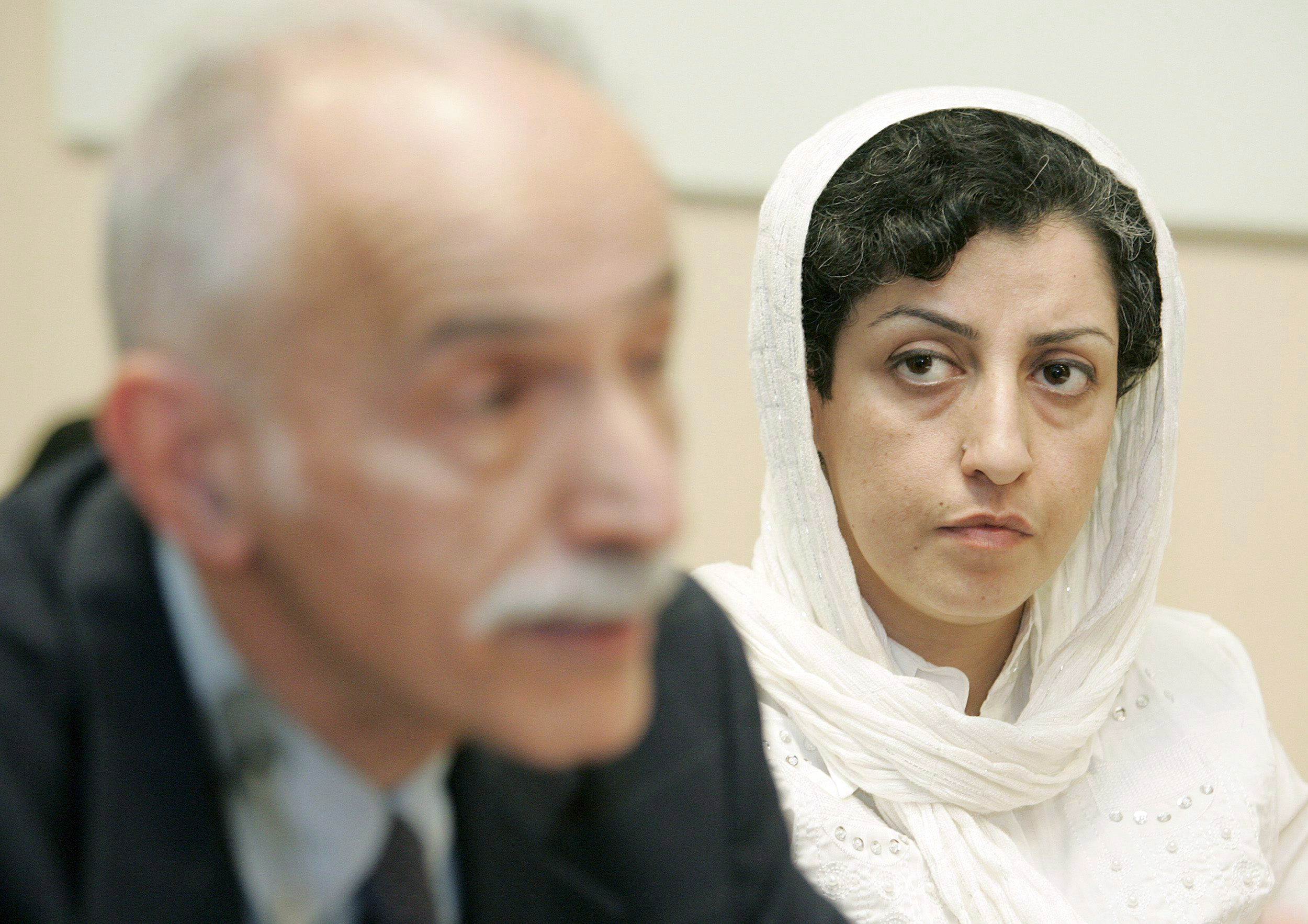Rusia se abstuvo de comentar sobre el Nobel de Paz de la iraní Narges Mohammadi