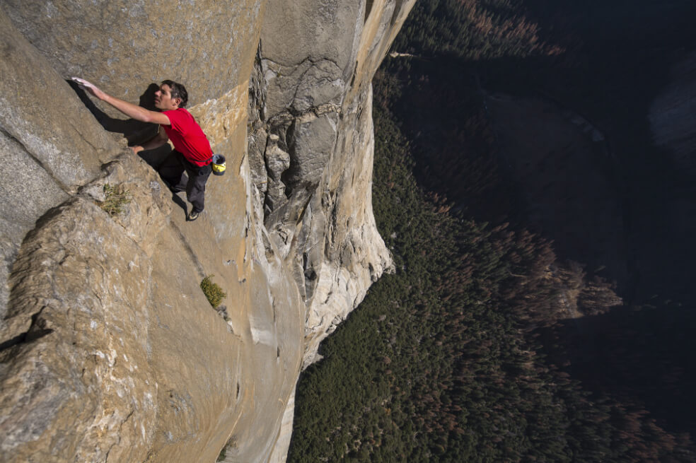 Documental «Free Solo» sigue al hombre que escaló sin cuerdas un muro de 914 metros