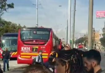 Movilidad fluye en el sur tras muerte de mujer arrollada por un Transmilenio