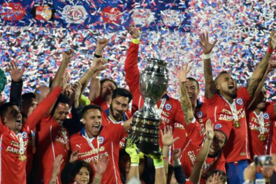 Asociación del fútbol chileno no tiene para pagar premios a jugadores de la selección