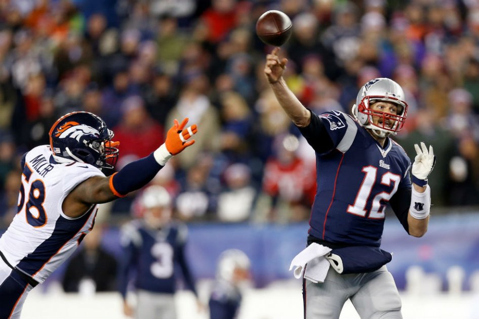 Tom Brady, mariscal de los Patriotas de Nueva Inglaterra. Foto: AFP