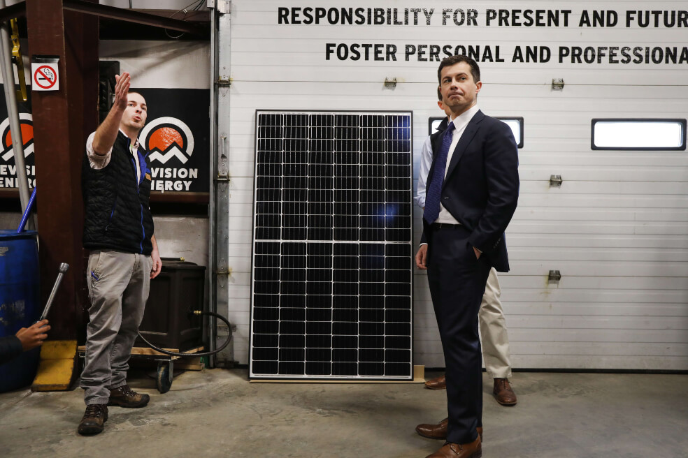Ésta es la historia de Pete Buttigieg, ganador de las primarias demócratas en Iowa