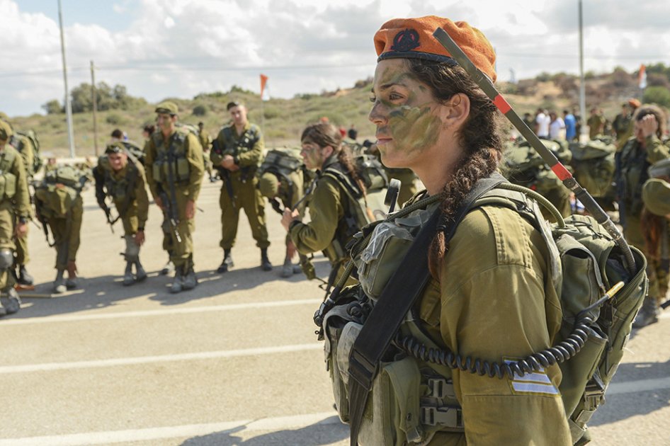 Mujeres, cada día más presentes en el Ejército israelí