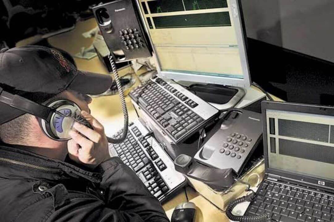 Periodistas ‘chuzados’ exigen explicaciones al Gobierno por caso de espionaje