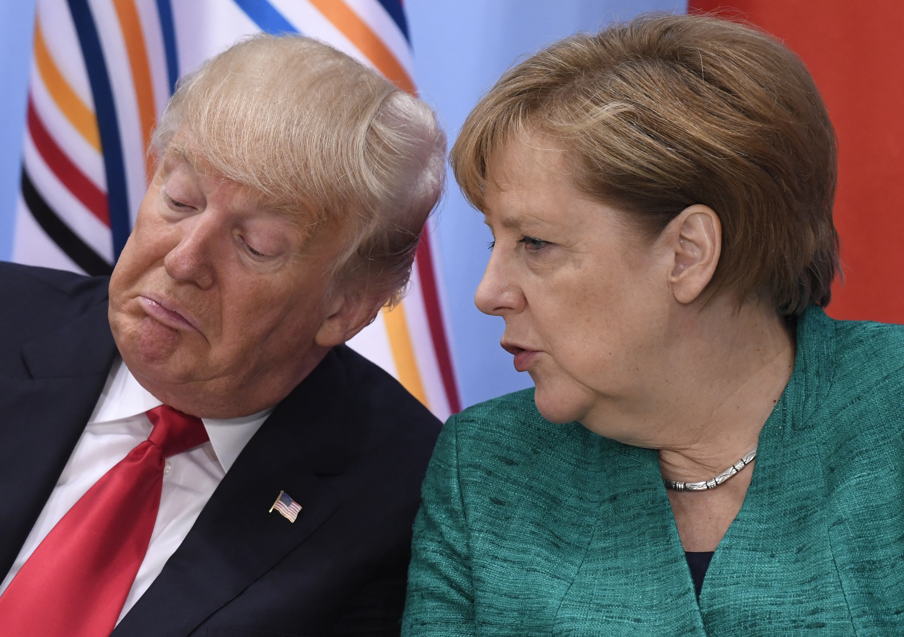 Merkel describe en sus memorias a un Trump “fascinado” por los autócratas