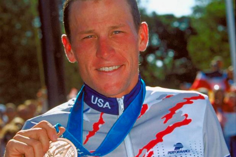 COI exige a Armstrong devolver la medalla olímpica de Sídney 2000