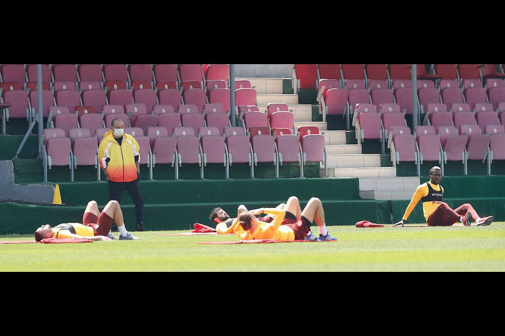 Galatasaray suspendió sus entrenamientos por casos positivos de coronavirus