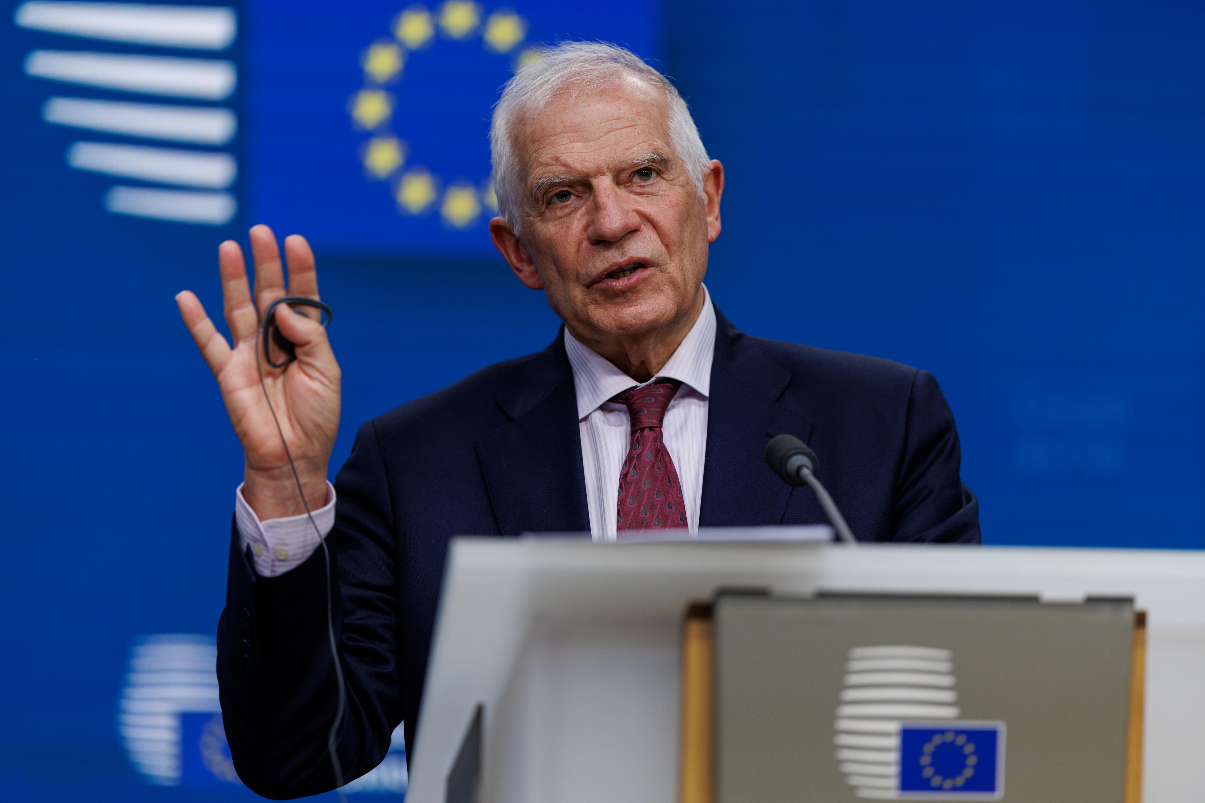 Brussels (Belgium), 22/01/2024.- European High Representative of the Union for Foreign Affairs, Josep Borrell, talks to the press after the European Foreign Ministers Council meeting in Brussels, Belgium, 22 January 2024. European Union (EU) foreign ministers met to discuss issues including the situation in the Middle East (Bélgica, Bruselas) EFE/EPA/OLIVIER MATTHYS