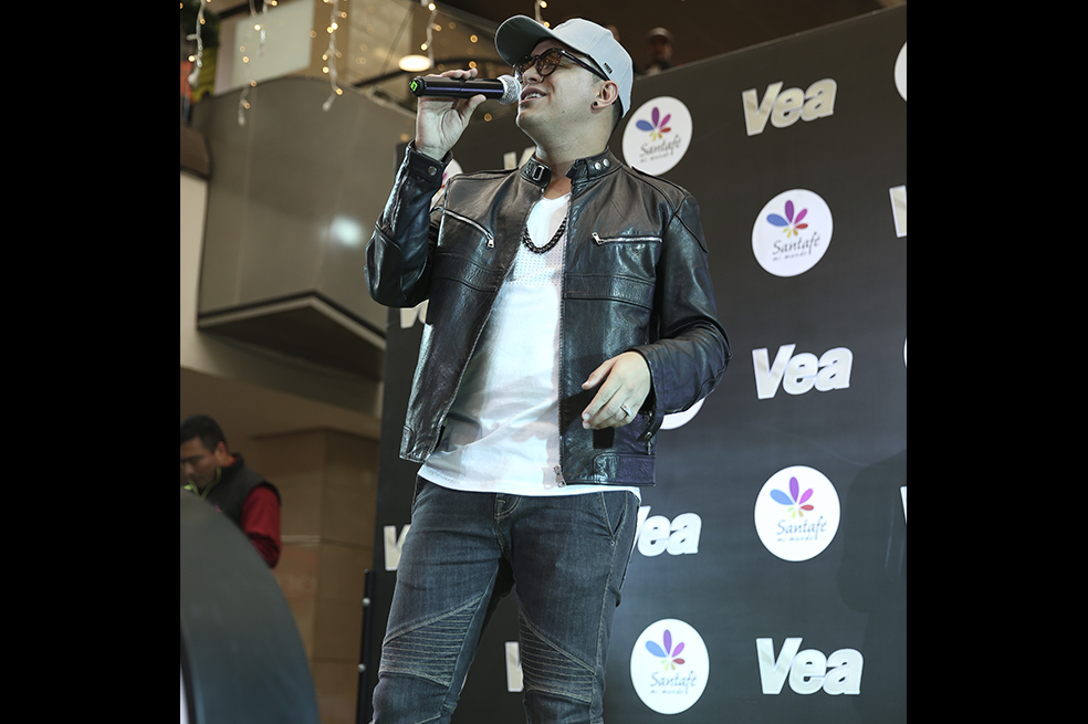 Un momento con Yeison Jimenez Santafe
