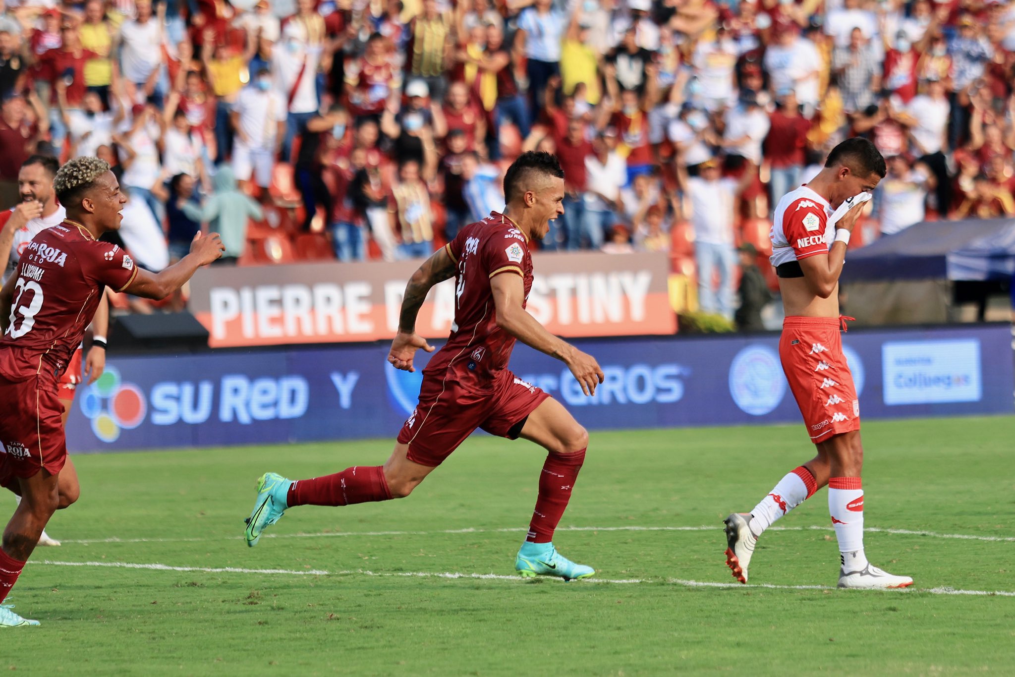 Deportes Tolima sigue imparable: goleó a Santa Fe en Ibagué