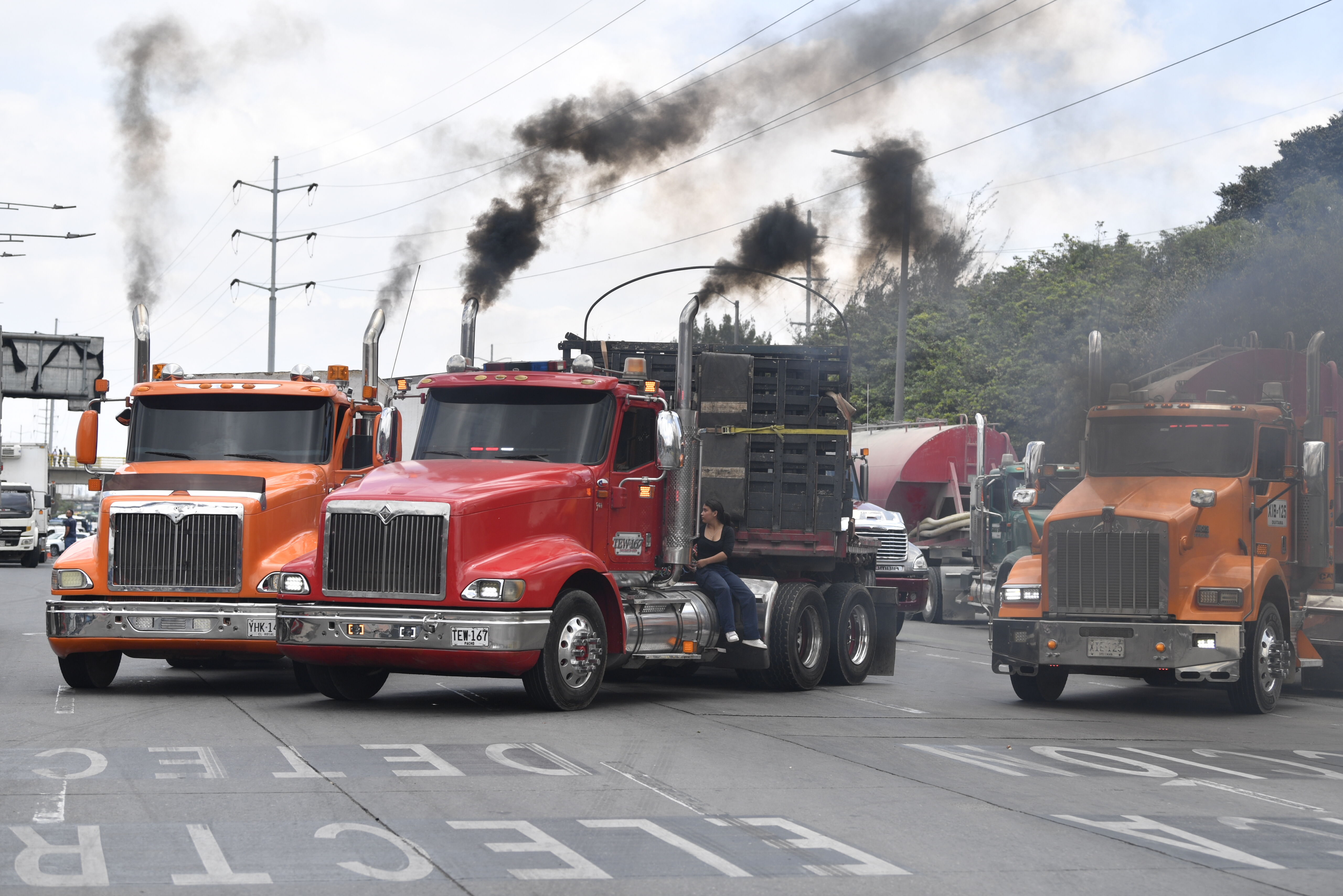 Paro de camioneros en Colombia: pérdidas diarias pueden ser de $240 mil millones