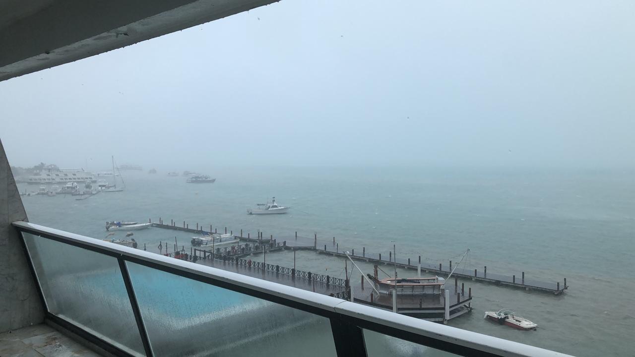 El Ideam anunció que en la Isla de Providencia hay aviso de huracán mientras que en San Andrés se mantiene vigilancia de huracán. Foto tomada el 16 de noviembre del 2020 en San Andrés.