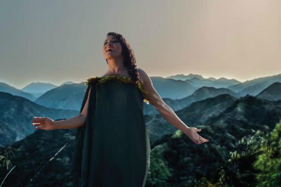 «Aluna», el tributo de Angélica López a la Sierra Nevada