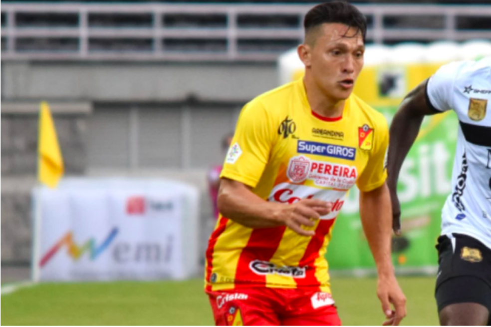 Wilfrido de La Rosa fue golpeado por hinchas del Deportivo Pereira