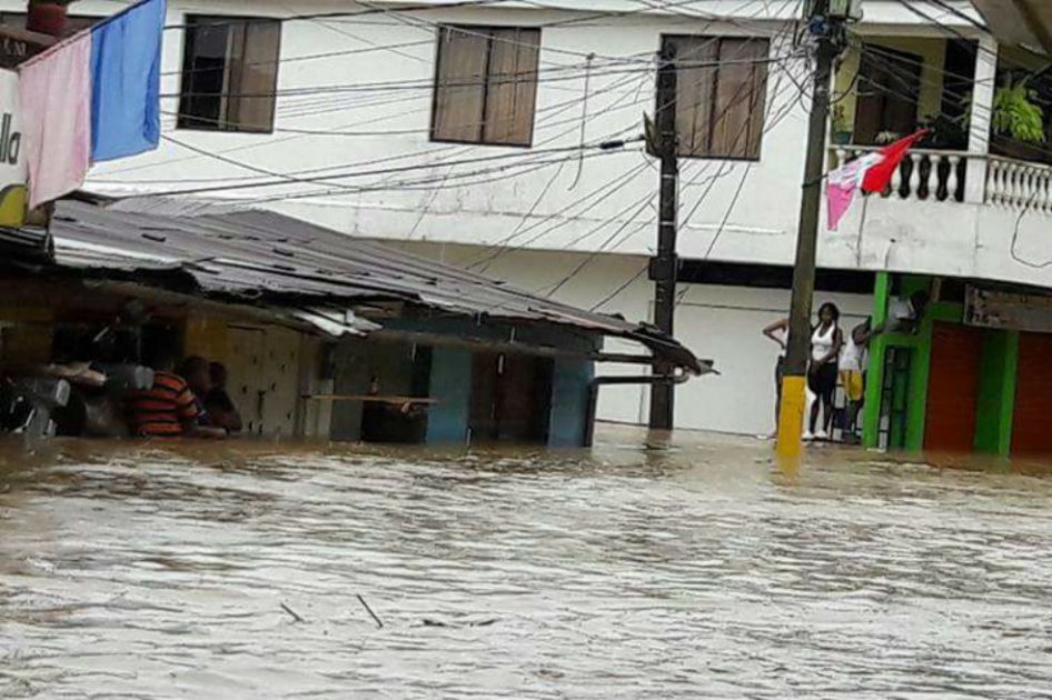 Lluvias dejan cinco municipios inundados y cerca de 2.000 hogares damnificados en Chocó