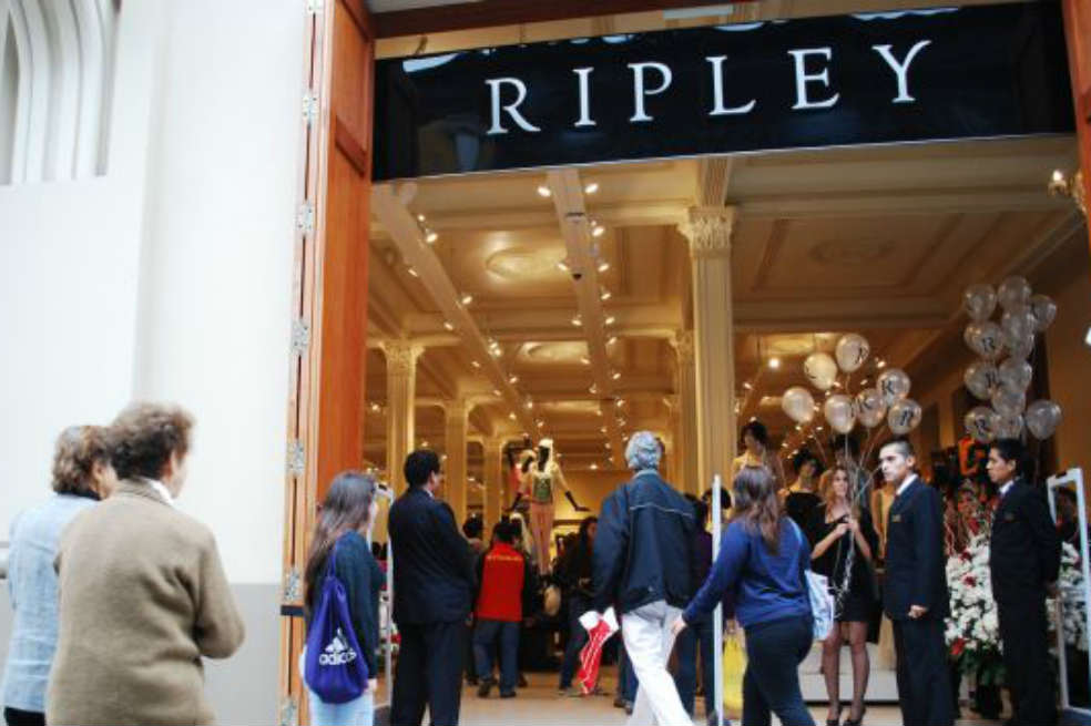 Cadena Ripley aterriza en Colombia