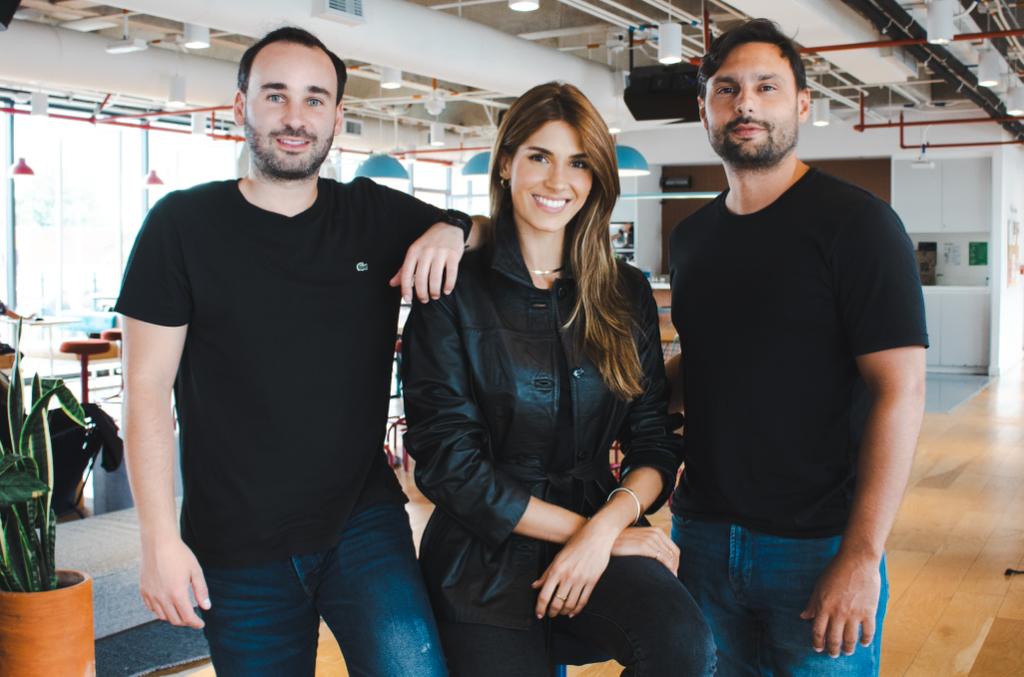 Daniel Ruiz, Gabriela Tafur y Alejandro Reyes de ClappIn.