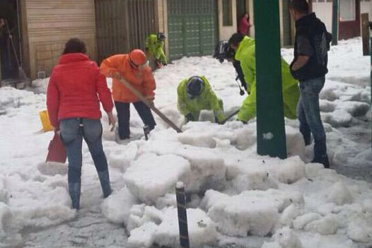 Fuertes lluvias y granizada ocasionan emergencias en Bogotá