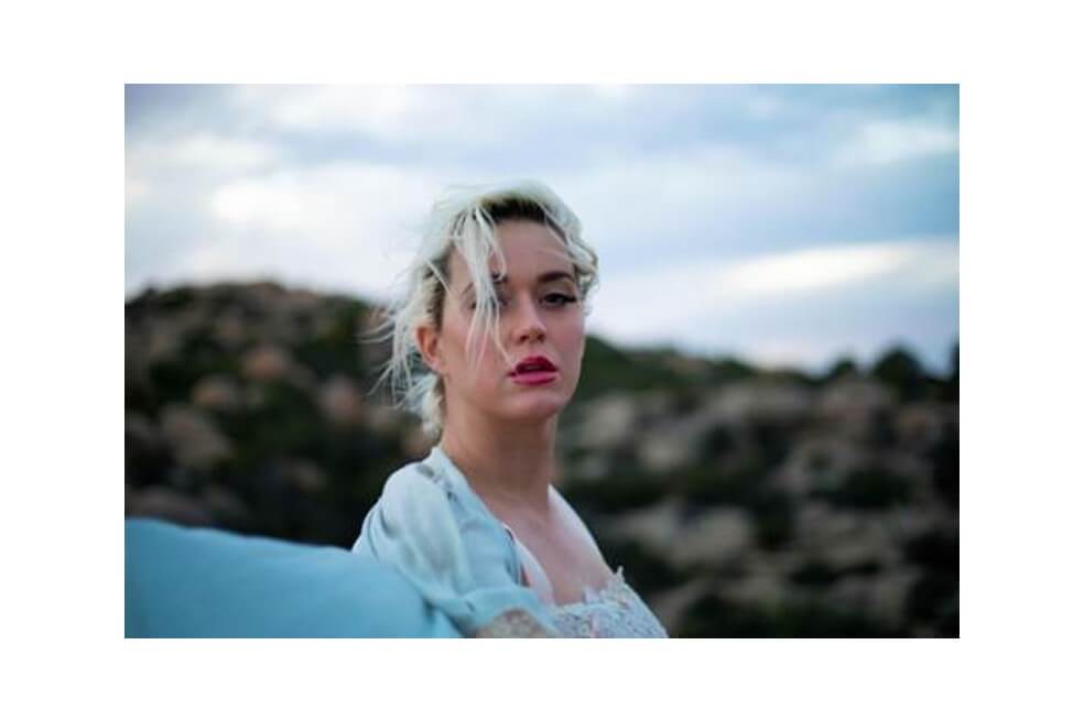 Katy Perry estrena «Daisies», primer sencillo de su próximo disco