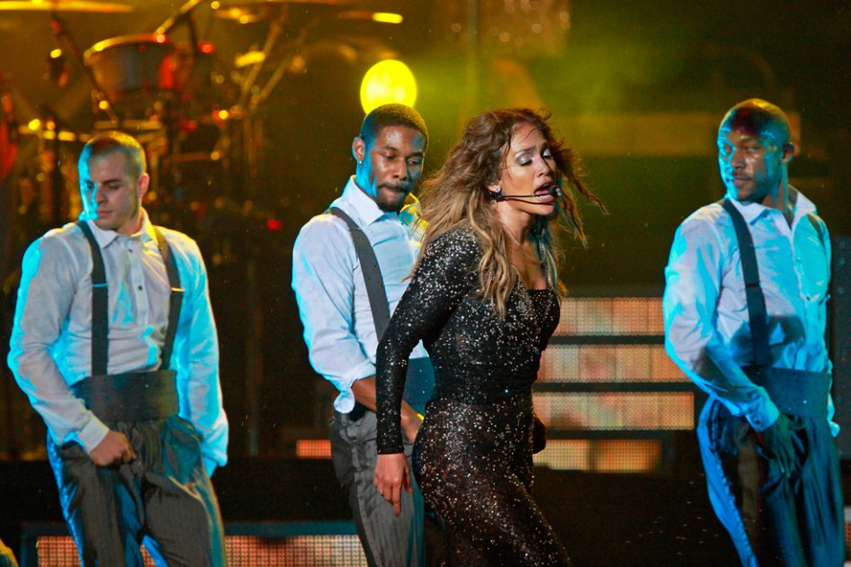 Jennifer Lopez cierra su gira con una propuesta solidaria