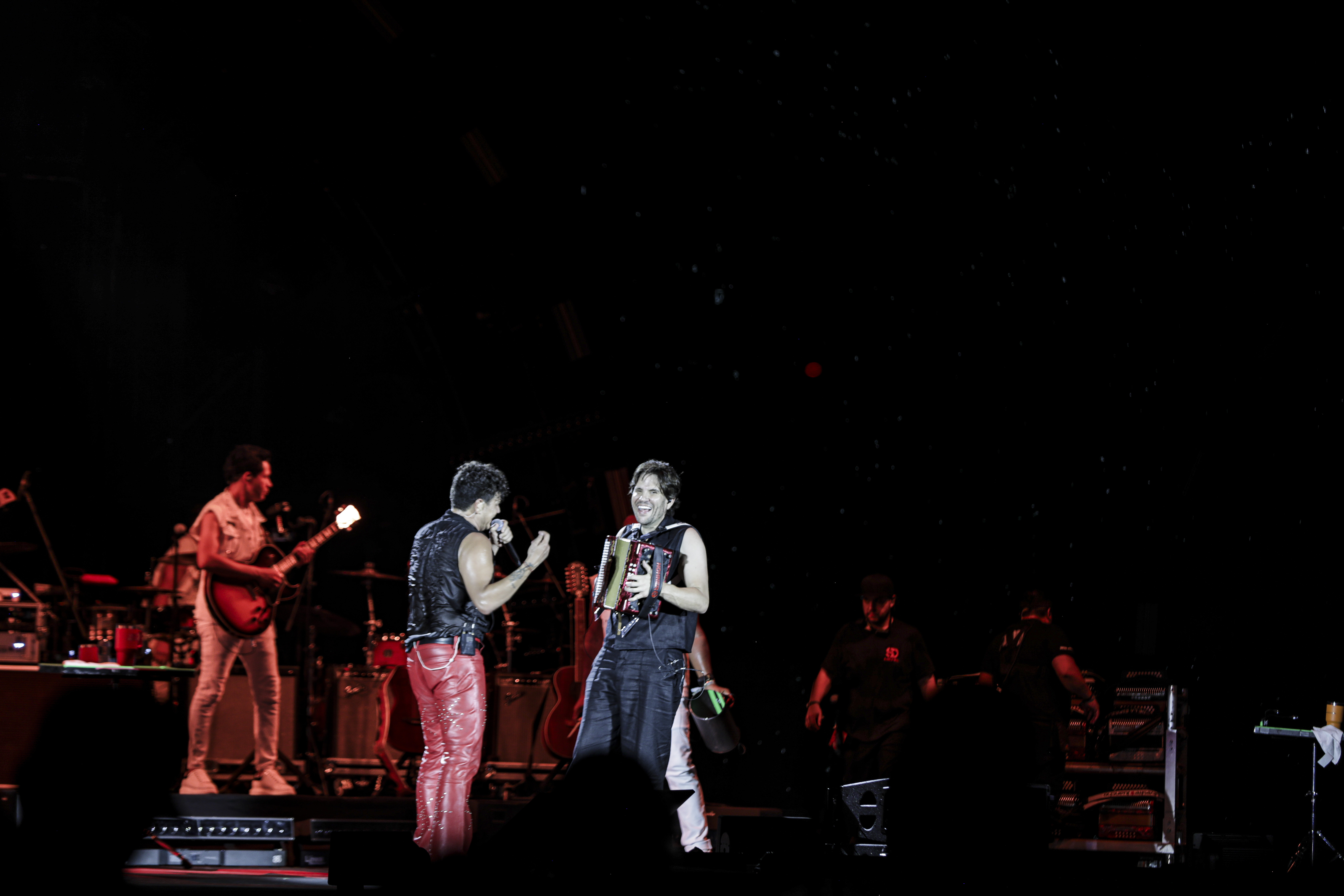 Concierto Silvestre Dangon y Juancho de la Espriella festival silvestrista