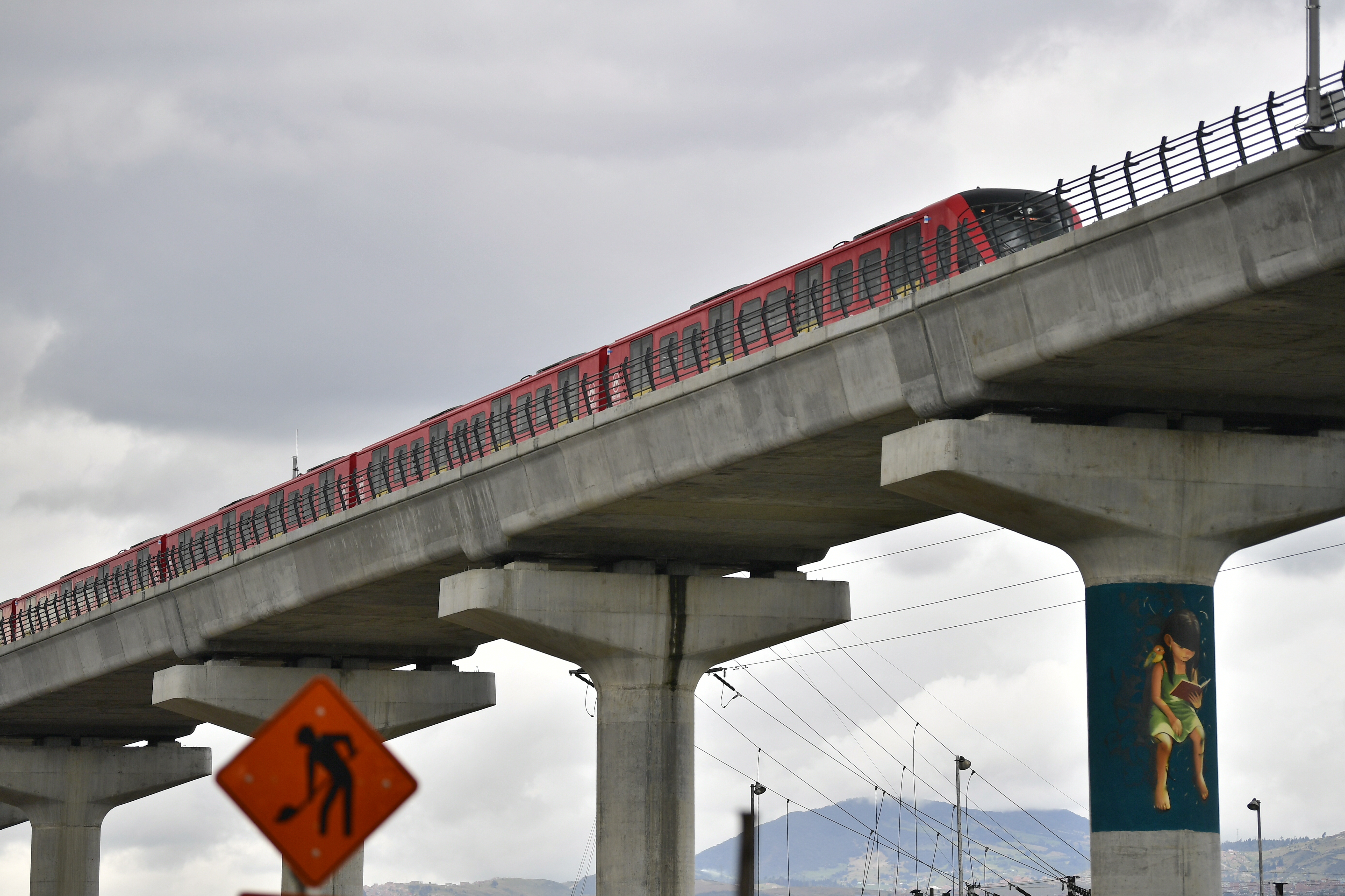 La cuenta regresiva del Metro ya tiene día: Galán fija el primer viaje para marzo de 2028