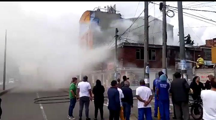Ya fue controlado en su totalidad un incendio ocurrido en una vivienda en Fontibón