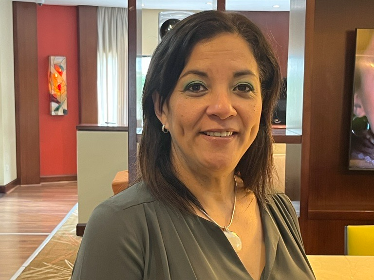 Nicol Khelawan, gerente general
Courtyard by Marriott Port of Spain (Trinidad y Tobago): "Como mujer que ejerce el liderazgo, he aprendido la importancia de alzar y empoderar a otras mujeres.  Apoyándonos y animándonos unas a otras, podemos derribar barreras y lograr grandes éxitos juntas".