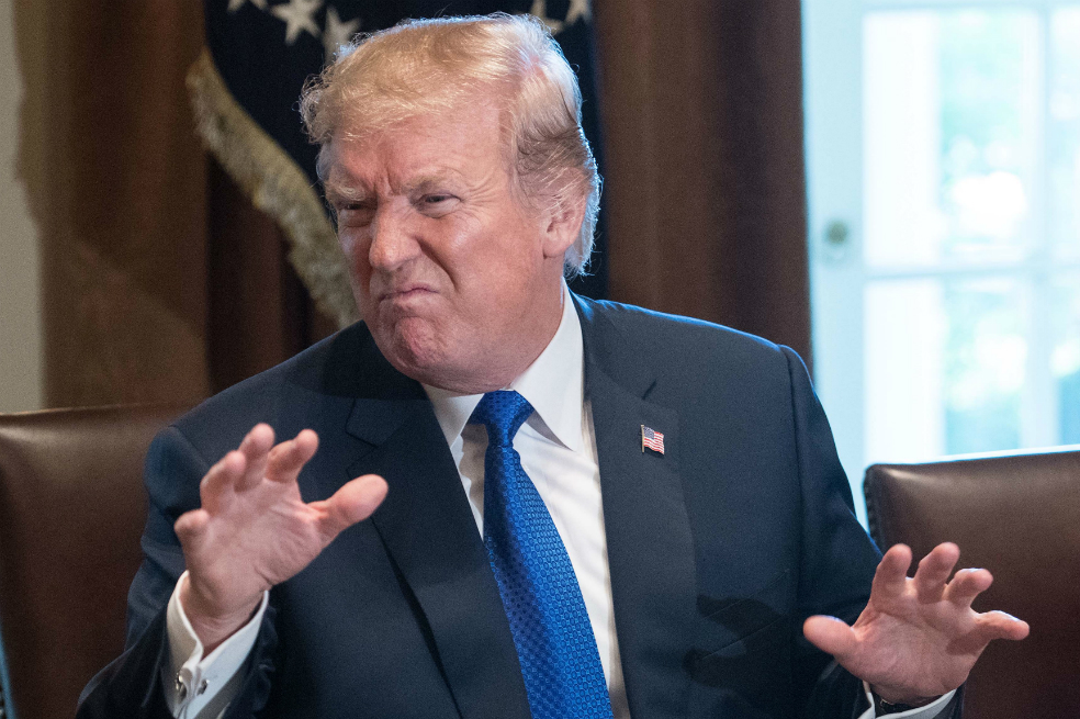 Trump dice que reforma tributaria será su regalo de navidad para EE.UU.