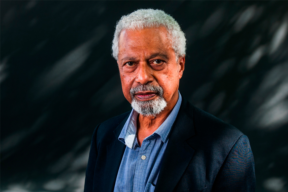 Abdulrazak Gurnah recibe el Nobel de Literatura en Londres