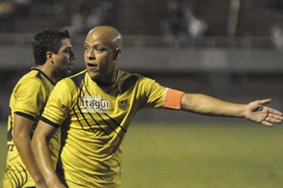 Gustavo Bolívar, nuevo jugador del Deportivo Cali