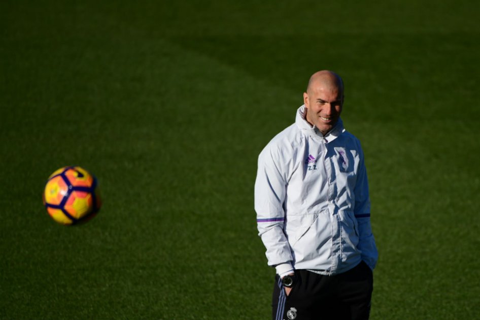 Zinedine Zidane, técnico del Real Madrid. Foto: AFP