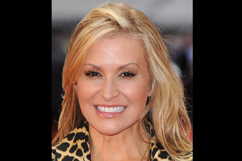 Cantante Anastacia se somete a doble mastectomía