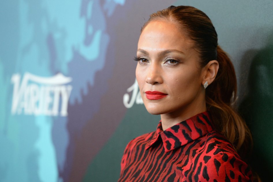 Jennifer Lopez reconoce que debe escoger mejor sus novios por el bien de sus hijos