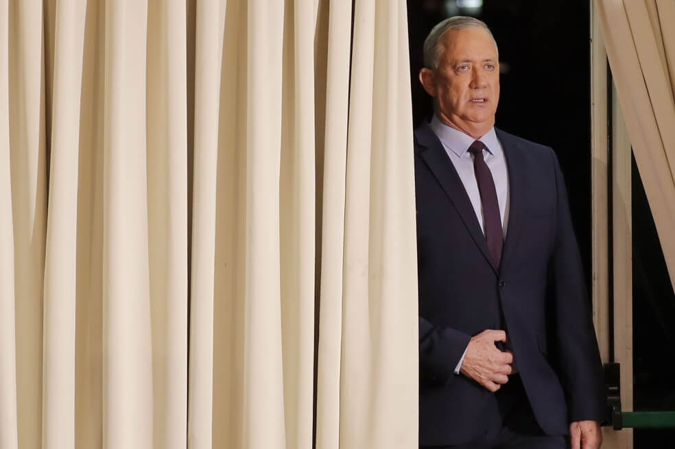 El giro político en Israel que desató el COVID-19 y que podría beneficiar Netanyahu