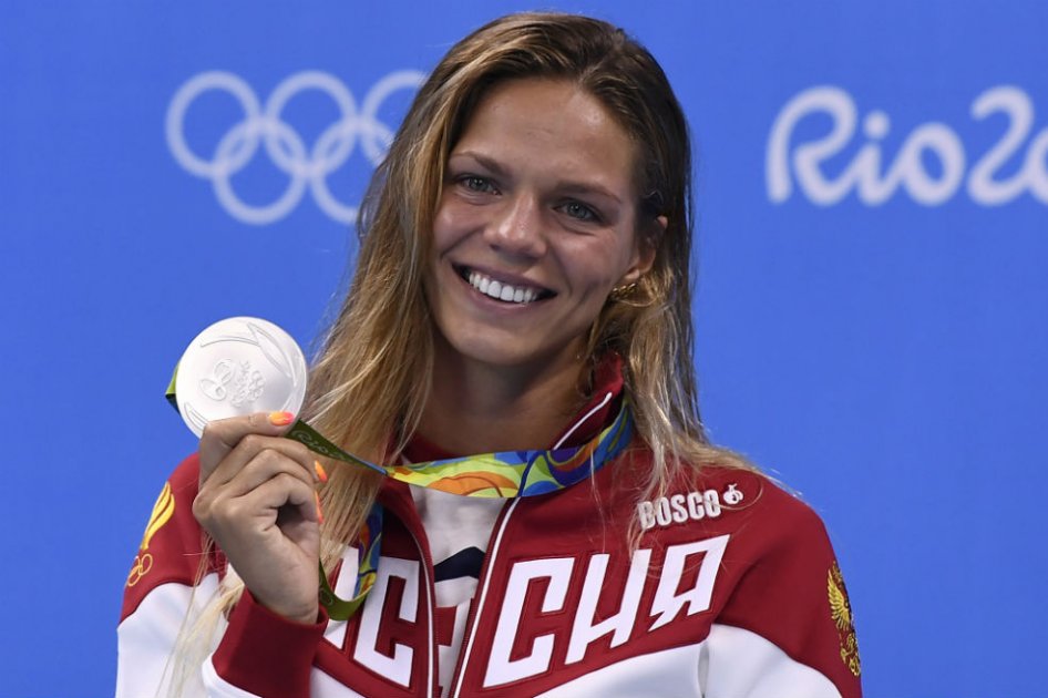 Yulia Efimova medalla de plata en los 400m pecho. Foto: AFP