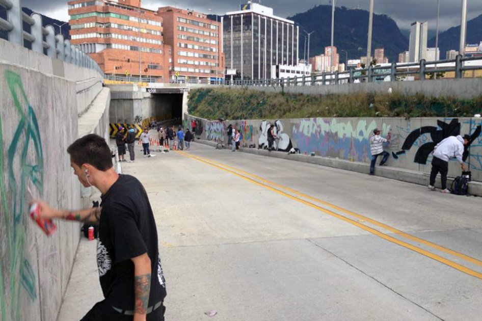 Justin Bieber quebró el Florero de Llorente