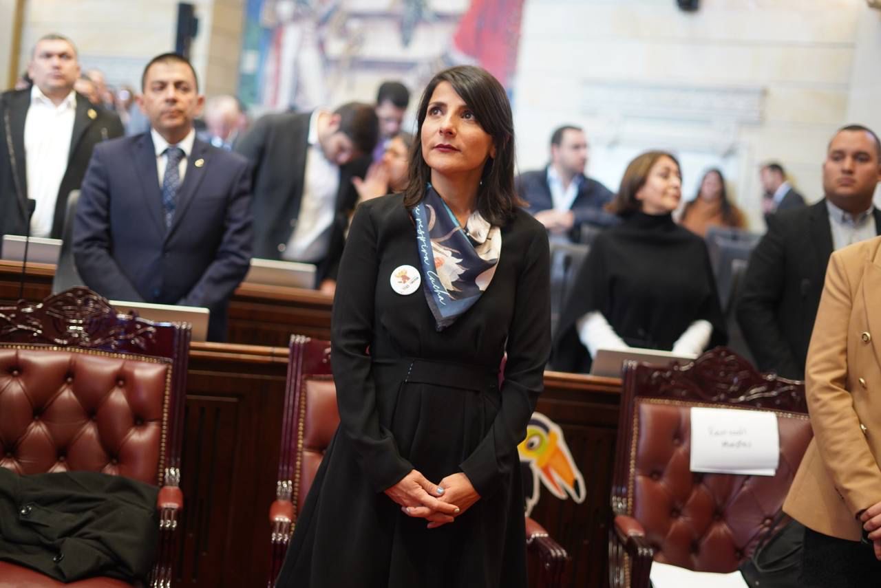 Irene Vélez: Con estos votos fracasó moción de censura contra la Ministra de Minas