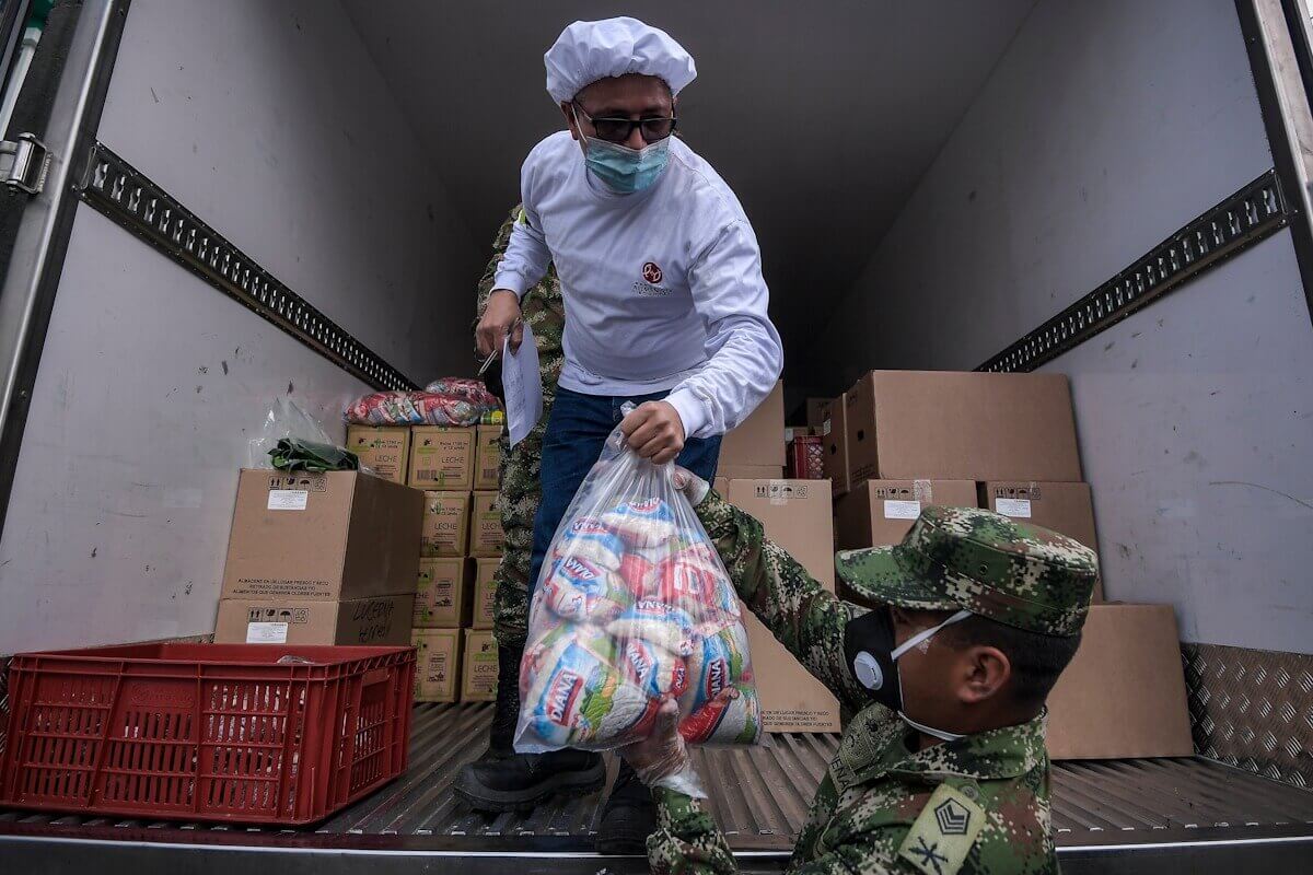 ¿Quiere ayudar a otros en medio de la pandemia? Le contamos algunas iniciativas