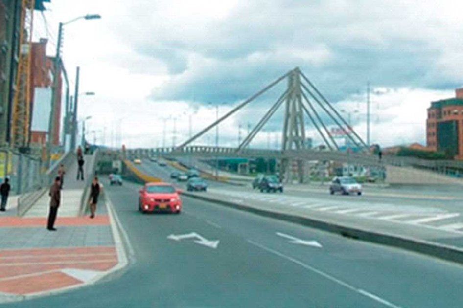 Nuevo puente peatonal de la calle 100 con Autopista Norte estará listo en agosto