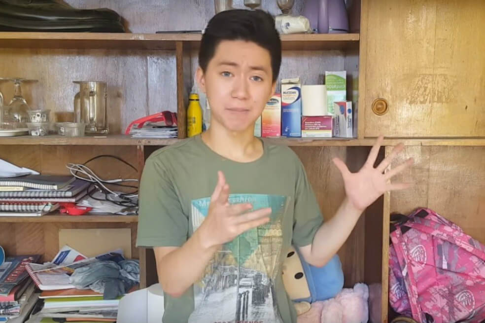 ‘Youtuber’ español es condenado a 15 meses de cárcel por humillar a un habitante de la calle