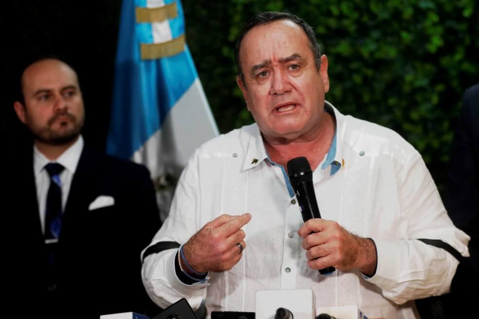 El fiscal anticorrupción de Guatemala habría sido despedido por las investigaciones contra la élite que rodea al presidente guatemalteco, Alejandro Giammattei.