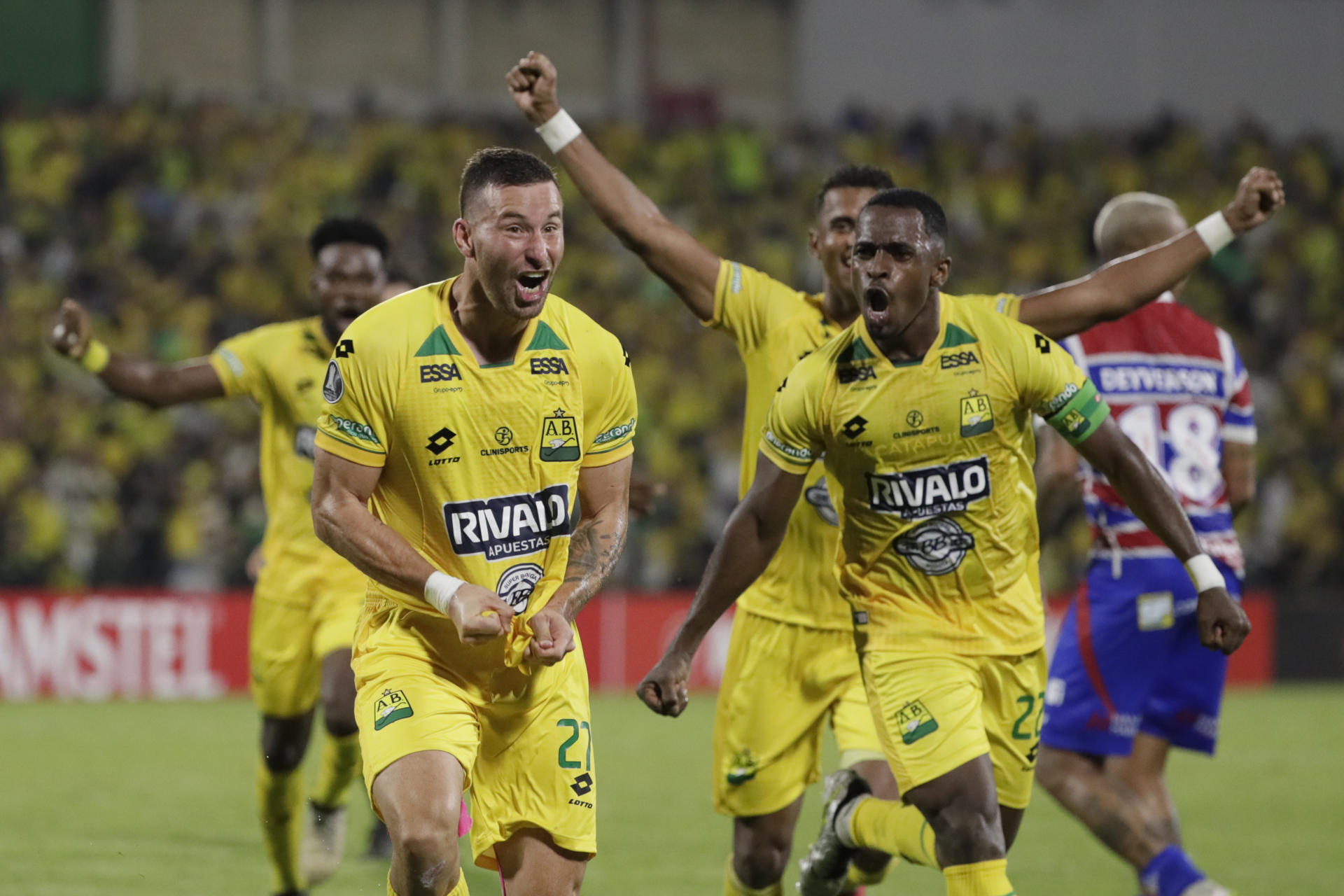 Bucaramanga, líder de su grupo, y Fortaleza empataron en la Copa Libertadores