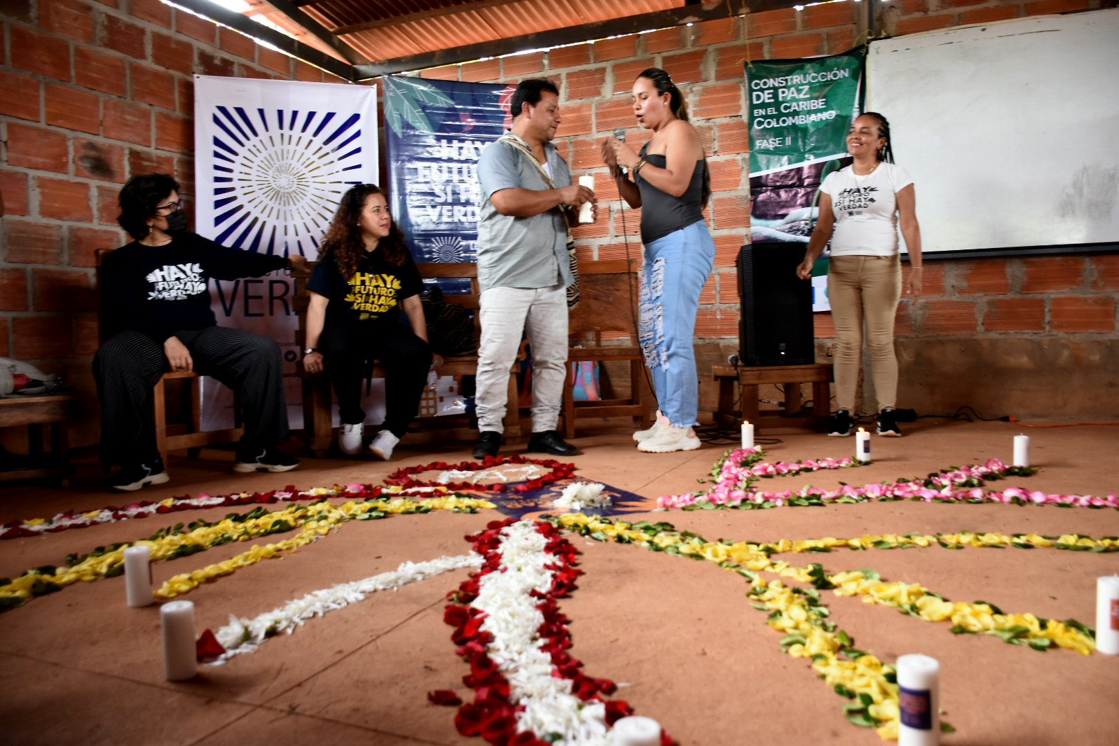 ExFarc recibieron el Informe de la Comisión de la Verdad en Tierra Grata, Cesar