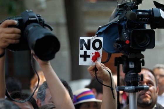 Defensorías de Colombia y Ecuador piden garantizar la vida de periodistas secuestrados