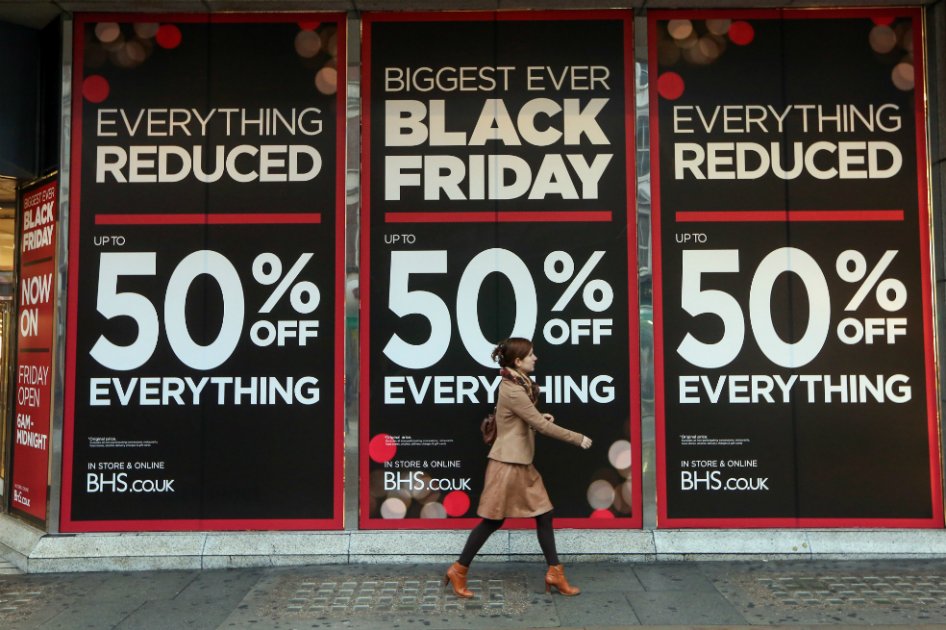 Menos multitudes y más compras por Internet en EE.UU. por el «Viernes Negro»